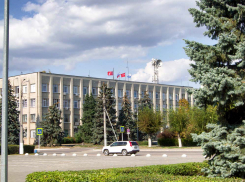 Почему в администрации Камышина засекретили муниципальные услуги населению, которые за 10 миллионов оказывает медиахолдинг Станислава Зинченко