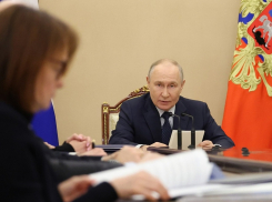 WP и российские эксперты: России грозит экономический кризис