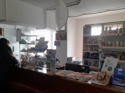 «Почта России» ответила редакции нашего сайта на публикацию об аварийных полах в отделении почты в 4-м микрорайоне в Камышине