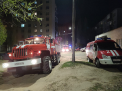 По какому поводу случилось в Камышине вечернее столпотворение пожарных машин на 3-м городке?