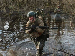 В Волгограде похоронили разведчика Ивана Кожанова, погибшего в СВО