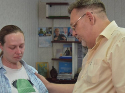 Кое-что об ораторских талантах чиновников: мэр Моршанска сказал женщине, что её брат погиб на СВО за набережную и спортивные площадки