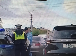 Камышане напряглись из-за «пробки» на Бородинском мосту сегодня утром, 29 сентября (ВИДЕО)