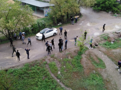 Массовую драку устроила молодежь в разгар самоизоляции, - «Блокнот Волгограда»