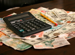 Стал известен средний размер кредита, висящего на заемщиках - жителях Волгоградской области, - «Блокнот Волгограда»