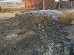 Камышане предъявили коммунальщикам их «художества» в фотосвидетельствах