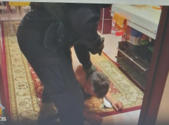 Силовики задержали организаторов КПК «Честь» в Камышине по делу о злоупотреблении полномочиями и 700-х миллионах (ВИДЕО)