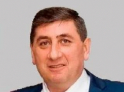 Гендиректор ООО «Унистрой-1» и ООО «СК ВолгоДон» Артурик Асеян скончался на 59-м году жизни, сообщает администрация Камышина