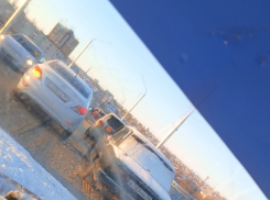 В Камышине молодой водитель сбил школьницу у Бородинского моста