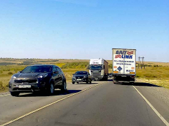 Сотрудники Камышинского ОГИБДД выходят в новый рейд, ведь в этом году в городе и районе случилось уже 13 смертей на дорогах (ВИДЕО)