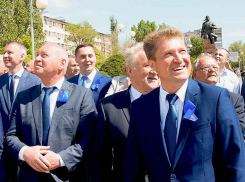 Какие руководящие родственники в Камышине зарабатывают больше всего из бюджета