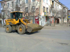 Губернатор Андрей Бочаров потребовал от глав муниципалитетов сосредоточиться на уборке