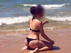 В Волжском на пляже в реальном времени сформировали ТОП-10 самых жарких поклонниц бикини