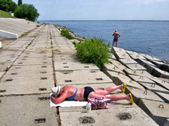 В администрации Станислава Зинченко уверяют, что с открытием всех четырех пляжей Камышина горожанам, изнывающим от жары, осталось ждать недолго