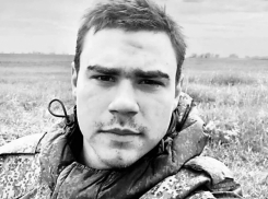 Сын депутата Волгоградской Облдумы, потомственный казак, 24-летний  Алексей Пополитов погиб в СВО 