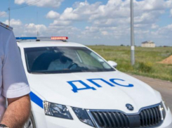 Машину начальника районного отдела ГИБДД подожгли в Волгоградской области