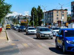 Два вида бензина резко подорожали в Волгоградской области