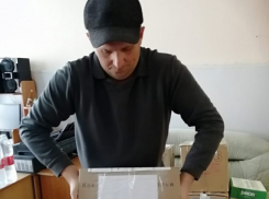 Селяне из Камышинского района собрали 700 килограммов «гуманитарки» для беженцев