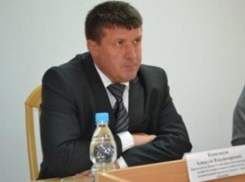 «Таинственный» председатель комитета ЖКХ администрации Камышина,  замешанный в истории с «коррупционным оттенком», расшифрован?