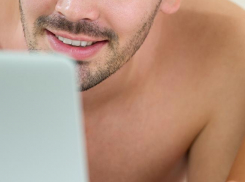 20-летний молодой человек артистично сыграл роль... проститутки за «гонорар» в 112 тысяч