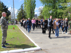 В Камышинском технологическом институте студентов срочно эвакуировали из-за учебного пожара
