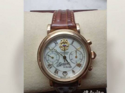 Житель Волгоградской области выставил на продажу часы, подаренные Путиным