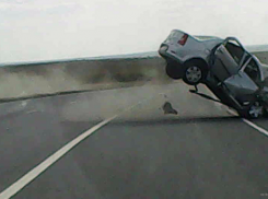 Под Камышином случилось новое жуткое ДТП с тремя трупами - погибли в том числе парень и девушка (видео)