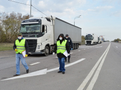 На въездах в Волгоградскую область организованы дополнительные пункты контроля, в том числе в Камышинском районе