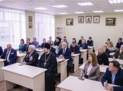 В Камышинском технологическом институте открылась аудитория, обновленная с помощью прихожан Никольского кафедрального собора