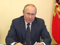 Владимир Путин заявил, что в России будут увеличены зарплаты бюджетников и пенсии
