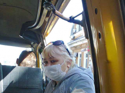 Все места в ковидной больнице Камышина заняты, а камышане продолжают заражаться коронавирусом