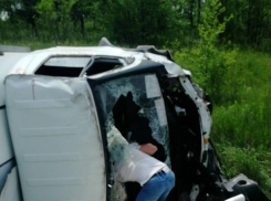 Два трупа - таков жуткий исход ДТП на трассе Камышин - Петров Вал