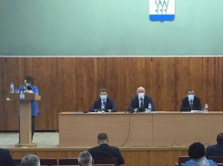 В мэрии Камышина решили утверждать коллегиально прогноз по финансам на будущие периоды, чтобы избежать «дыр» в бюджете