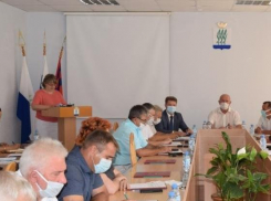 Озвучены заработки чиновников из аппарата Камышинской городской думы, обслуживающих депутатов