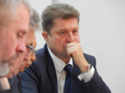 Администрация Камышина не в состоянии «закрыть» год без нового кредита
