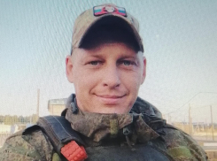 В Камышине сегодня, 31 марта, проводят в последний путь бойца СВО Дмитрия Мошкова