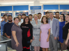 «Узбекские» студенты Камышинского технологического института, о которых объявила административная газета «Диалог», на деле оказались туркменскими, но тоже «выгодными»