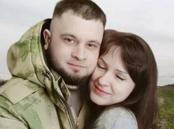 В соседнем с Камышинским - Дубовском районе похоронили героически погибшего мобилизованного Дмитрия Шахова