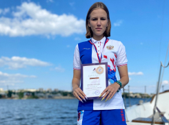 «Бронзовая» регата камышинской леди под парусом