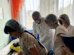 Бригада волгоградский врачей обследовала детей в психоневрологическом интернате Камышинского района