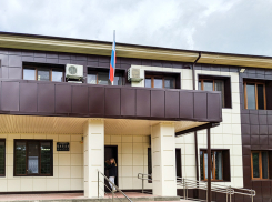  Прокуратура направила в суд уголовное дело об оскорблении камышанином представителя власти и клевете в Сети