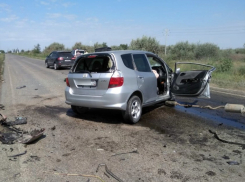 Появилось видео страшной аварии, в которой погибла семья с двумя маленькими детьми из Волгоградской области, - «Блокнот Волгограда»