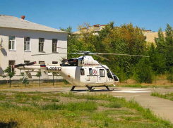 25 раз с начала года санитарный вертолет прилетал за экстренными больными в Камышин