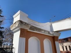 Делать и переделывать, чтобы выделяли для переделок новые деньги? - камышанин