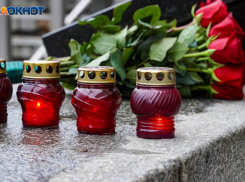 В Камышинском районе проводят в последний путь бойца СВО Алексея Белоусова