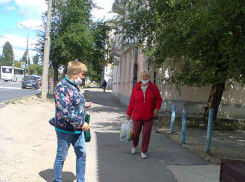 «Пошел сделать тест на коронавирус, потому что жену положили в больницу №1 с COVID, а мне говорят - нуу, может, на следующей неделе», - камышанин