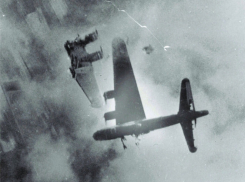 «Нужны летчики и летчицы» - в Камышине народ зовут на кастинг для участия в съемках, которые гарантируют оплатить