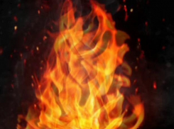 Региональные СМИ сообщают, что во Фролово 40-летняя женщина подожгла сама себя и сгорела заживо