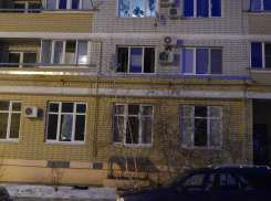 В Камышине в 5 микрорайон съехались пожарные и «скорая» из-за того, что мужчина заперся в квартире и открыл все газовые конфорки