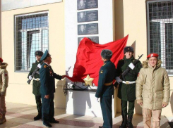 В Камышине в воинской части РХБЗ открыли мемориальные доски бойцам, погибшим в СВО